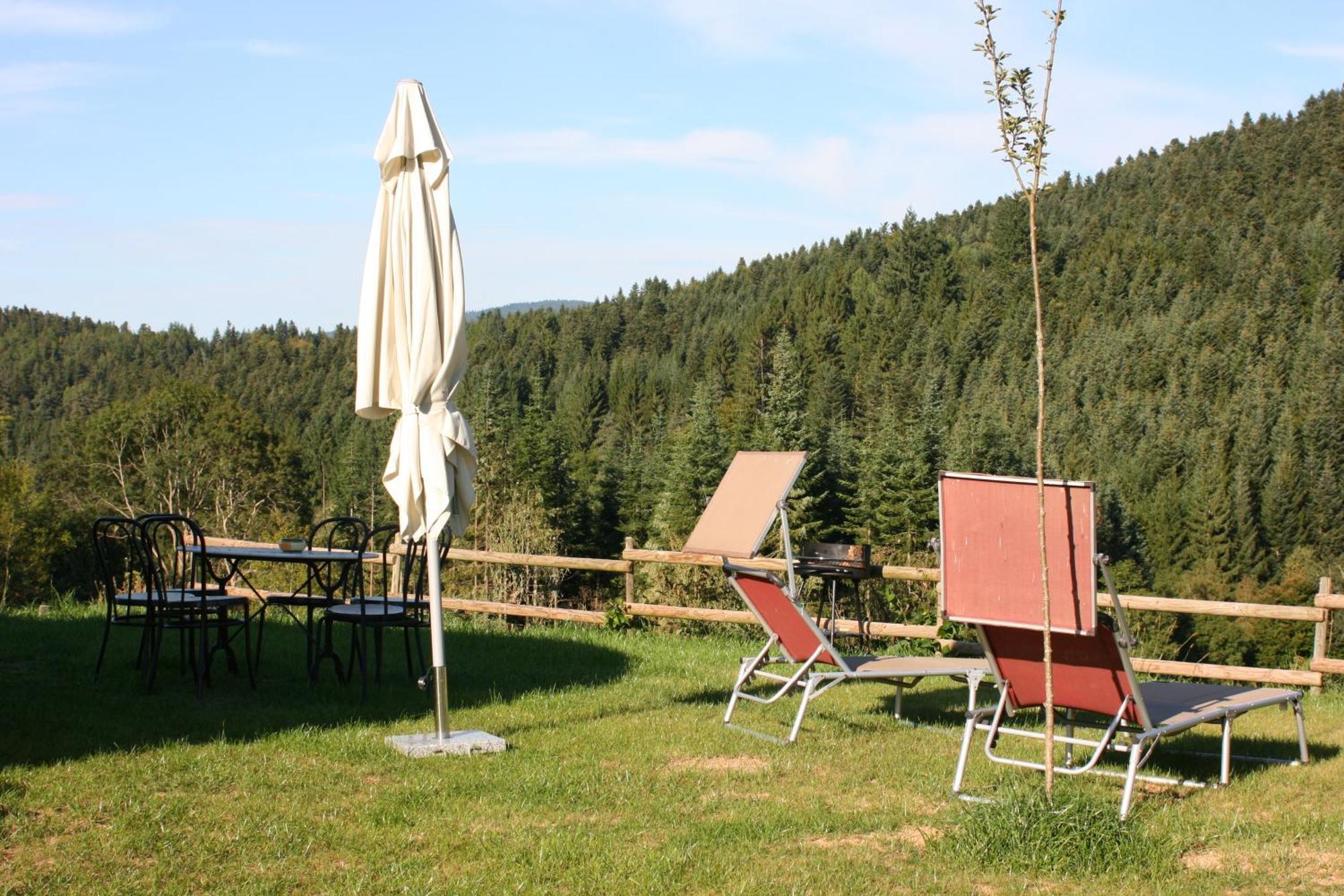 Yourtes En Terrasse Bonneval  Zewnętrze zdjęcie